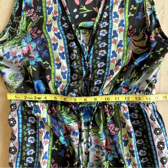 Raga Anthropologie Jumpsuit Multicolor Paisley Floral Sleeveless V-neck Size L - Picture 6 of 10